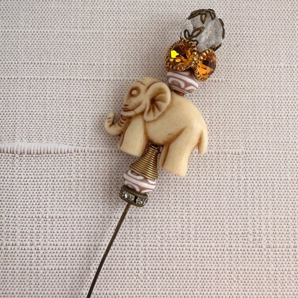 Carved Bone Elephant Hat Pin Amber Rhinestone Accent - Picture 12 of 15
